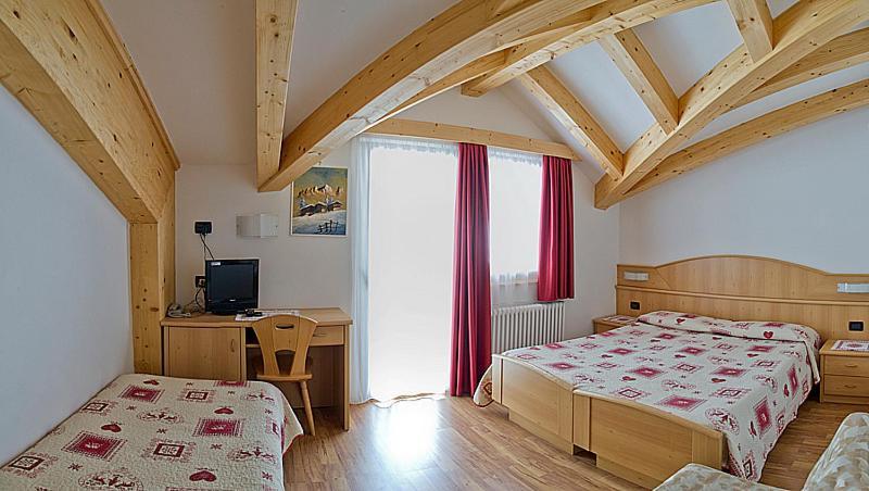 Hotel Miramonti Виго-ди-Фасса Экстерьер фото